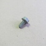 Болт за предпазител на подбирача на сламопреса 5/16"-18 x 5/8" New Holland 570821