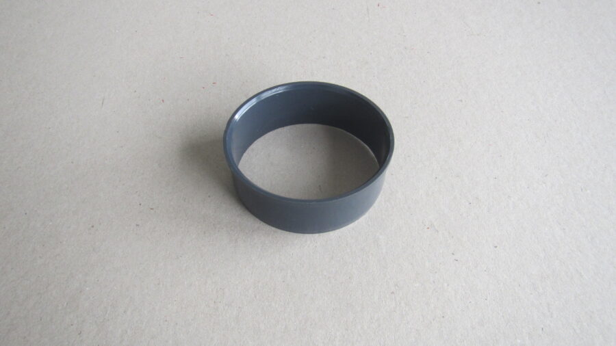 Втулка PVC голяма дискова косачка Kuhn 56223600 - Image 3