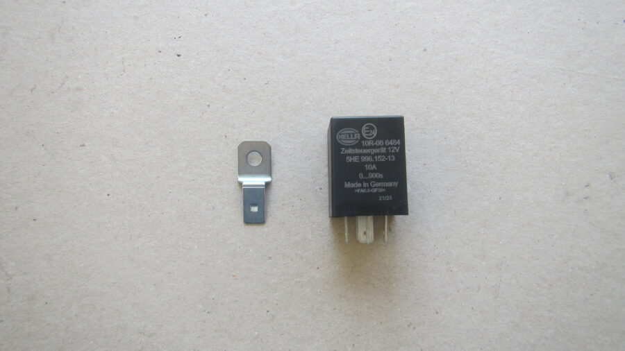 Реле 12V Hella  5HE.996.152-031/051 10A 5HE996152131