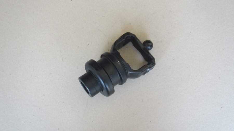 Вилка за кардан 1и3/8" 6 шлица чоп 28мм BONDIOLI - PAVESI 4155730G0384