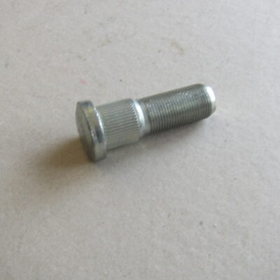 Болт джанта John Deere 7500607201 - Dana