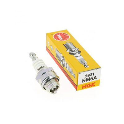 Свещ NGK BM6AM аналог на Oregon 77-302-1 с резба М14 ключ 19 / 15270128 , BM6A, WM20MUS, CJ8, CJ86
